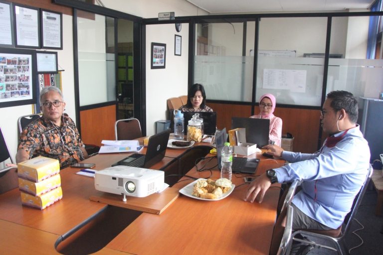 Rapat Fakultas Bahasa Juni 2020