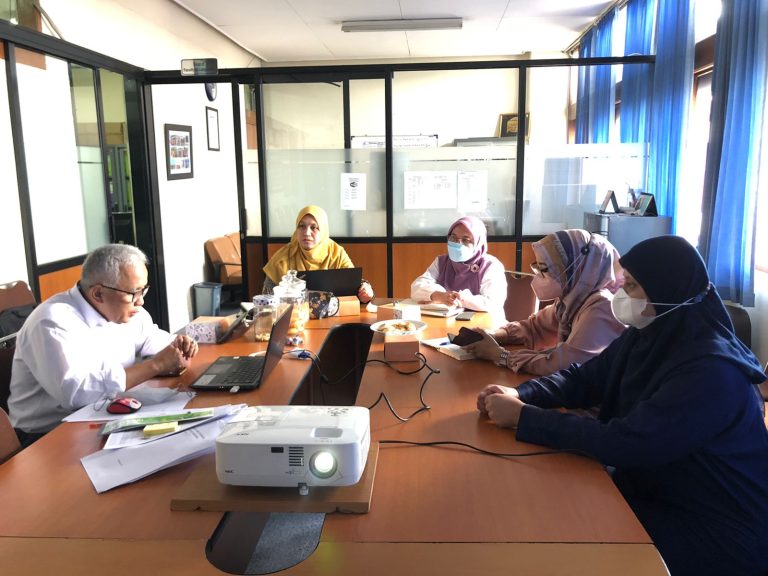 Rapat Rutin Fakultas Bahasa 07 Januari 2022